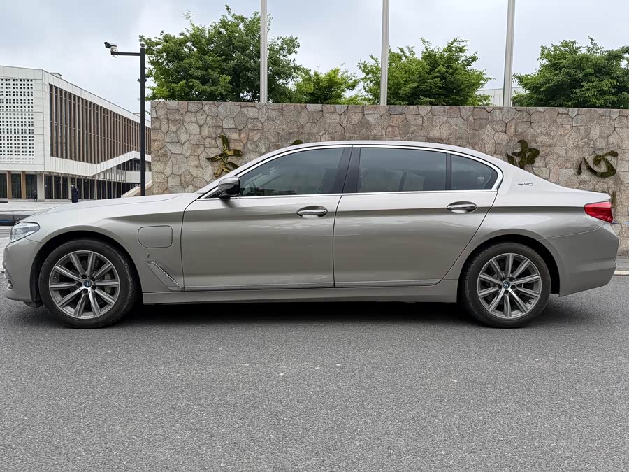 BMW 5 Series New Energy 2019