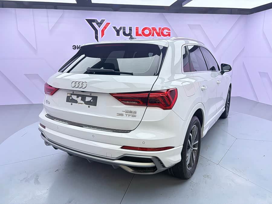 Audi Q3 2022