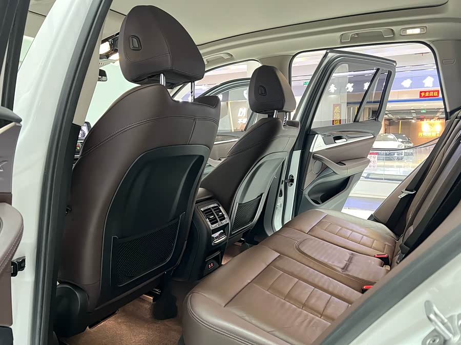 BMW X3 2021