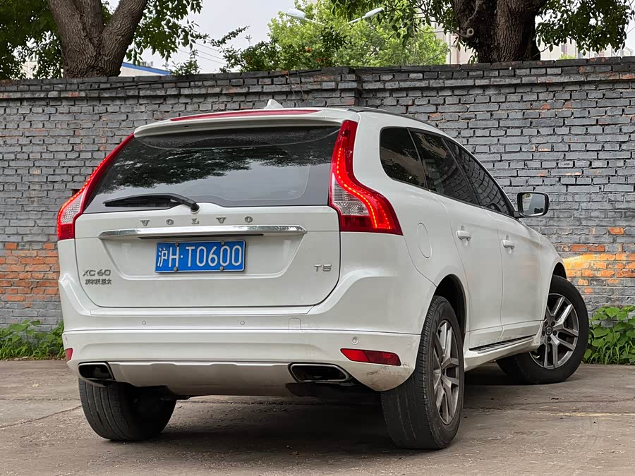 Volvo XC60 2017