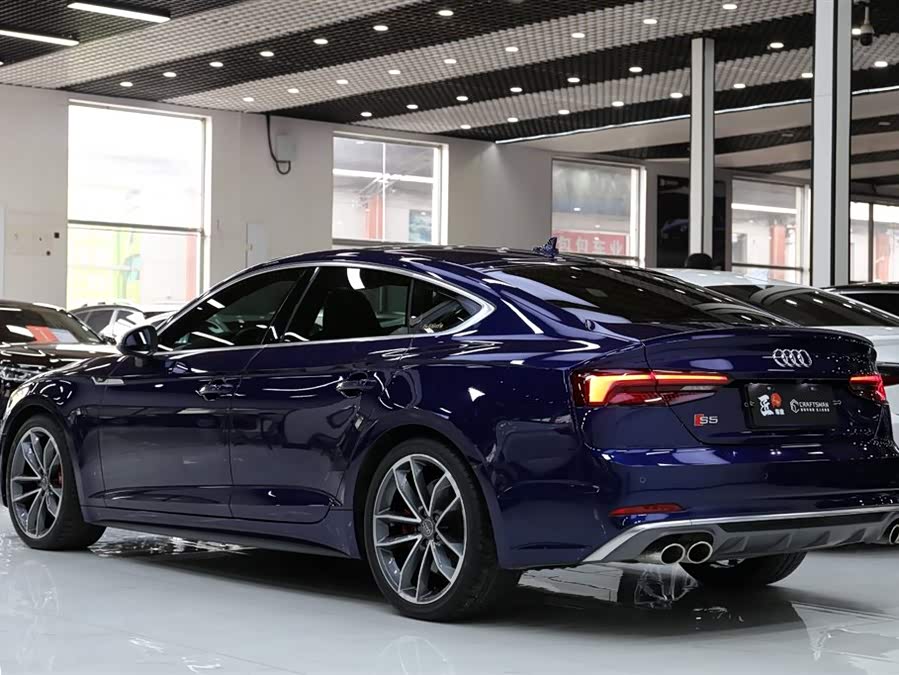 Audi S5 2017 — фото 22
