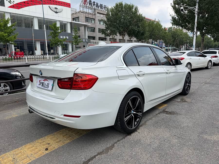 BMW 3 Series 2015 — фото 12
