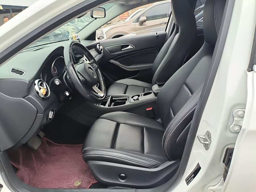 Mercedes-Benz GLA 2017 — фото 11