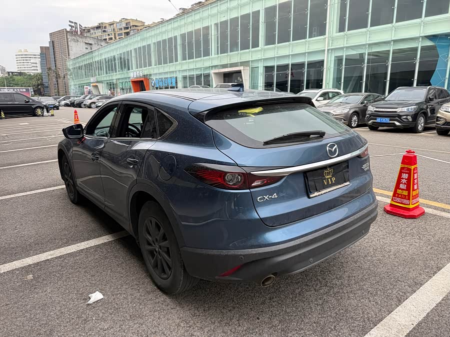 Mazda CX-4 2021