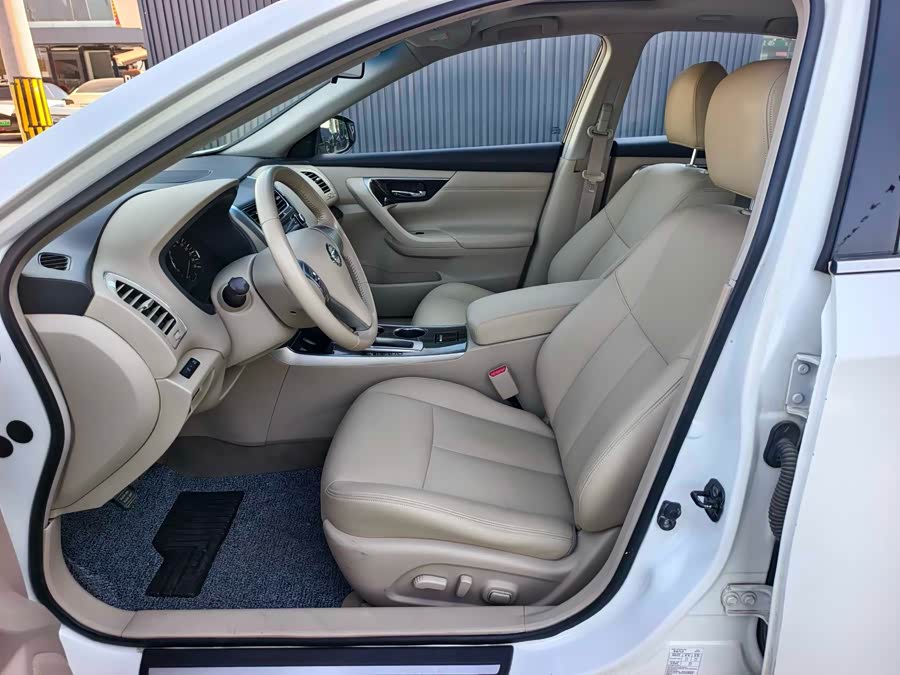 Nissan Teana 2015