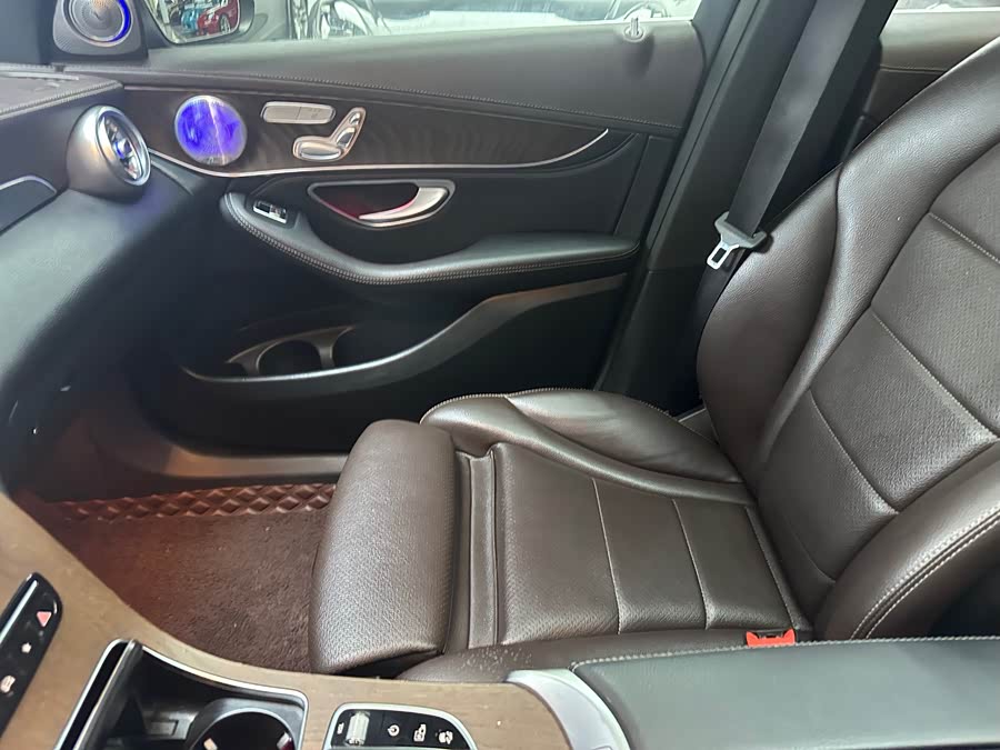 Mercedes-Benz GLC 2022