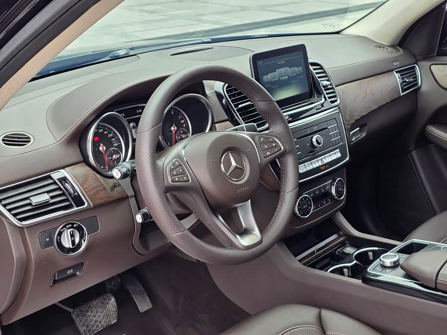 Mercedes-Benz GLE 2017