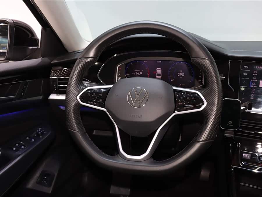 Volkswagen Passat 2023 — фото 13