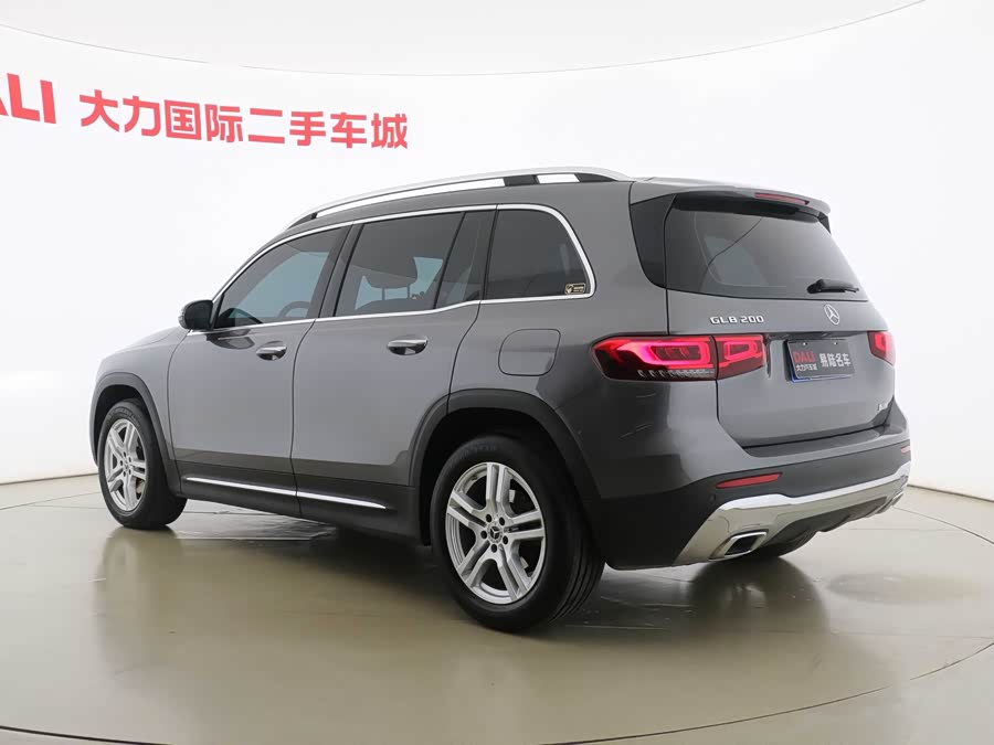 Mercedes-Benz GLB 2022 — фото 14