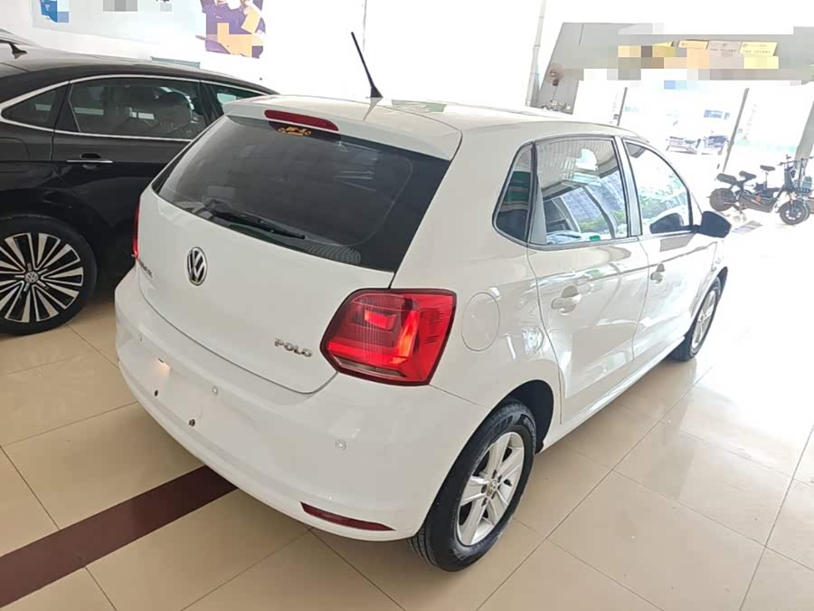 Volkswagen Polo 2016
