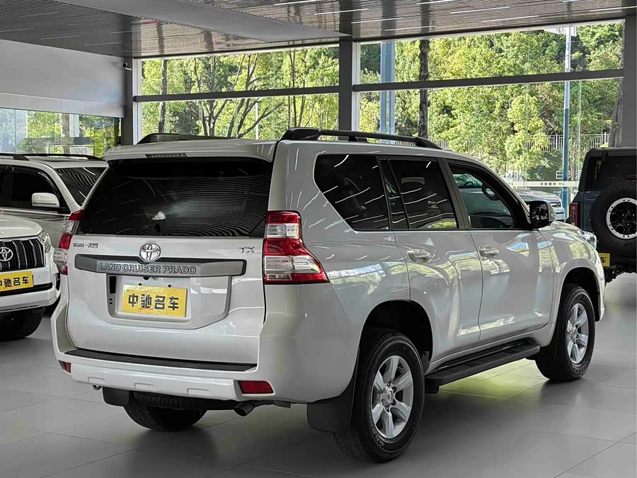 Toyota Prado 2016