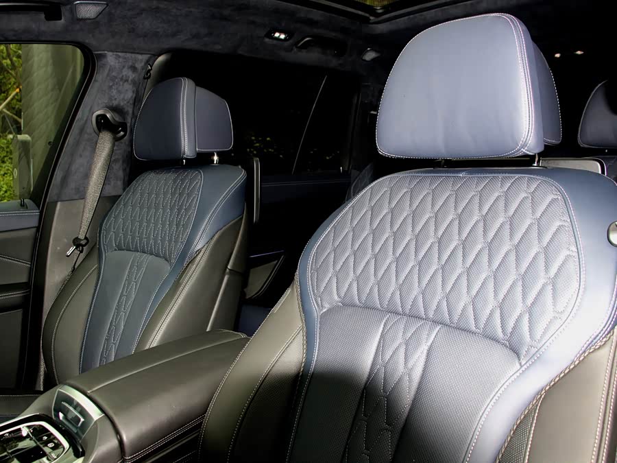 BMW X7 2020