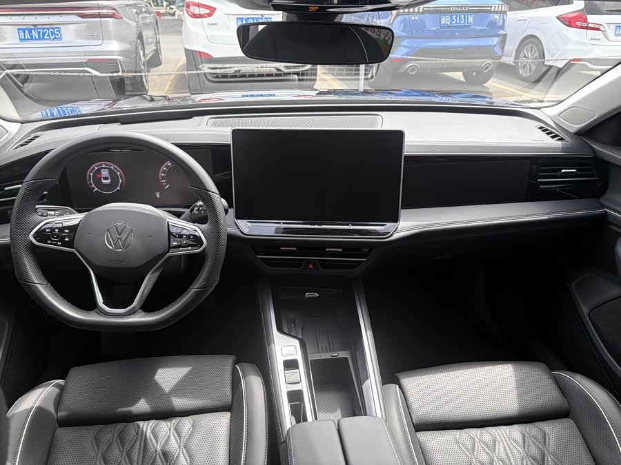 Volkswagen Magotan 2024