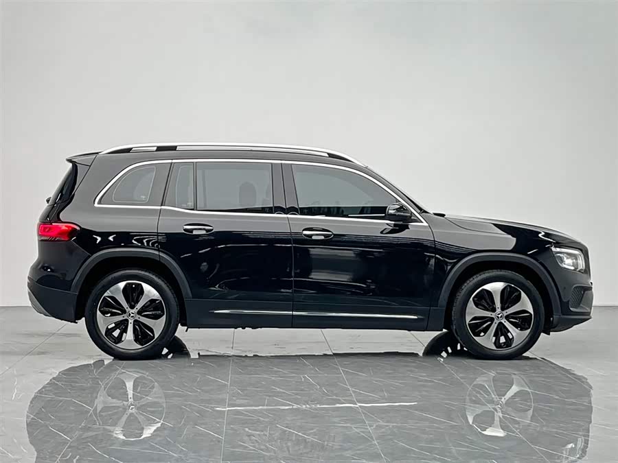 Mercedes-Benz GLB 2022