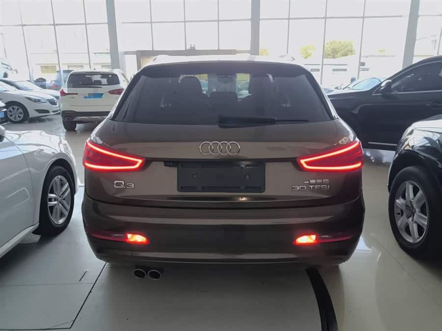 Audi Q3 2016