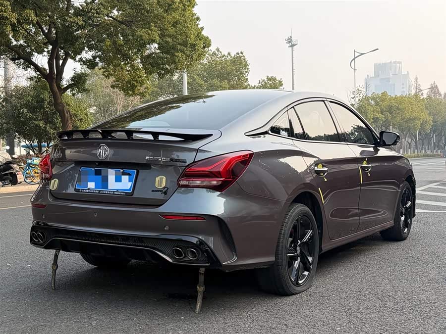MG MG5 Scorpio 2022