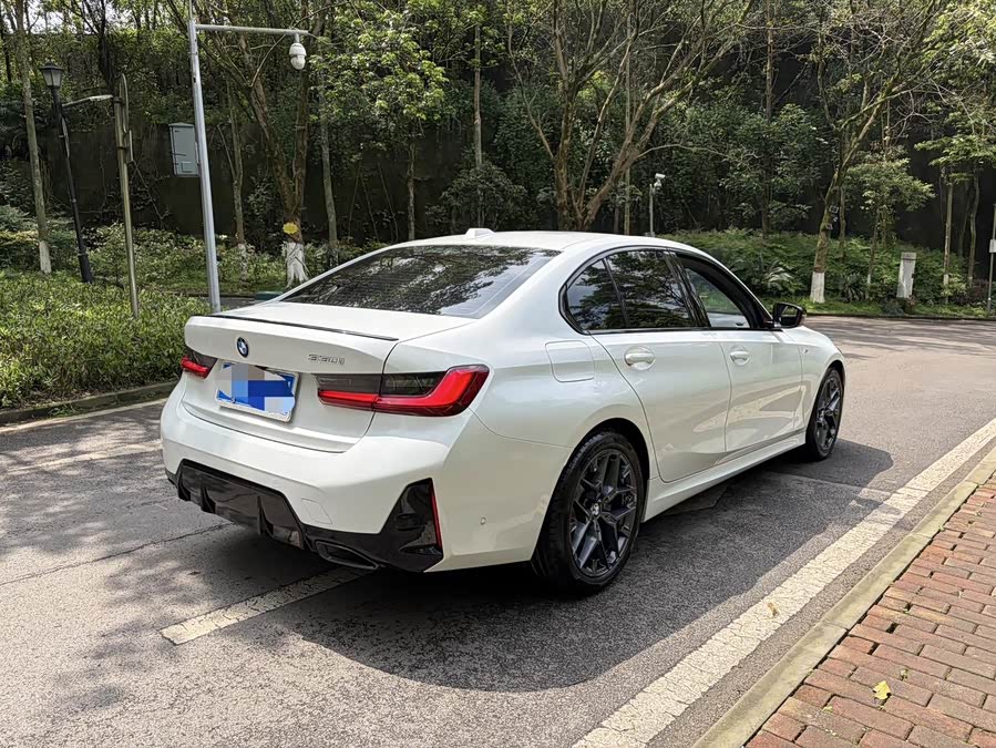 BMW 3 Series 2025