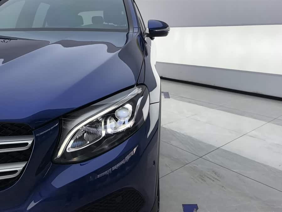 Mercedes-Benz GLC 2016