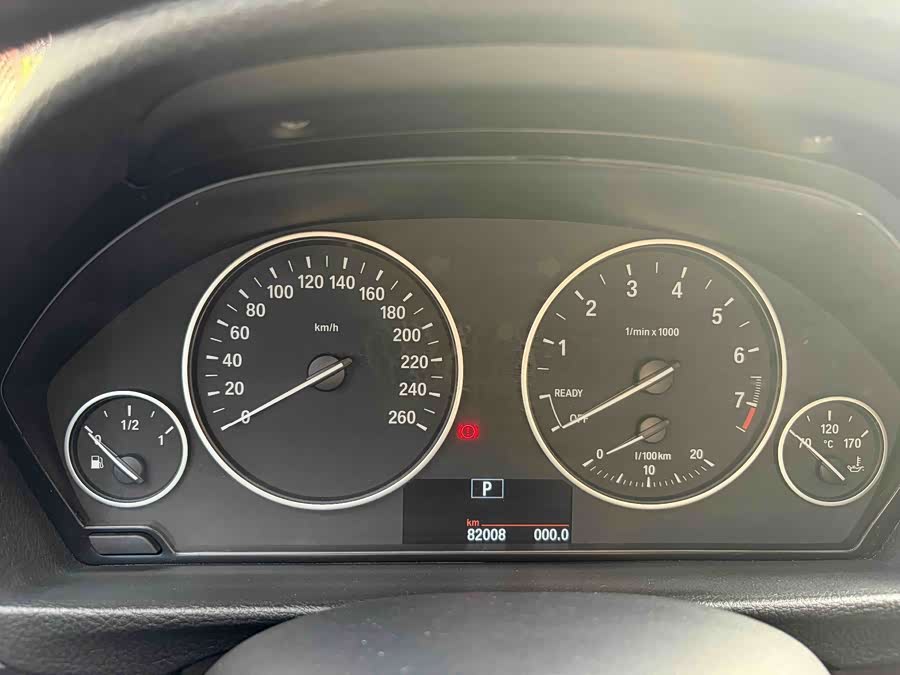 BMW 3 Series 2017 — фото 13