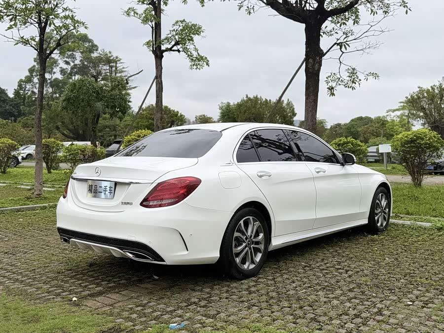 Mercedes-Benz C-Class 2016