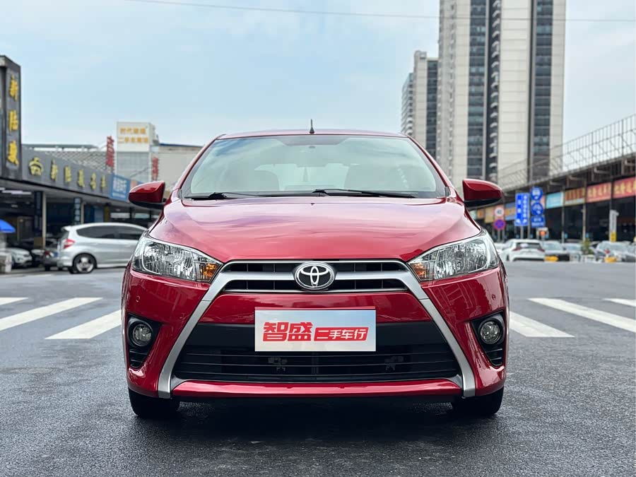 Toyota Yaris L 2015