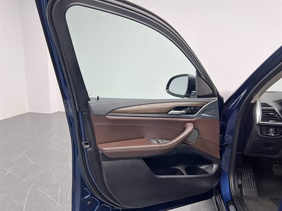 BMW X3 2020 — фото 13