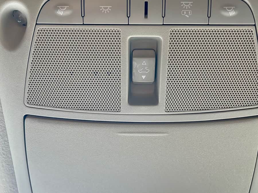 Nissan Sylphy 2016 — фото 17