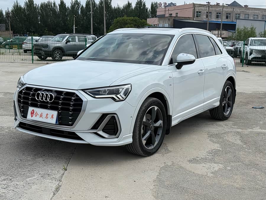 Audi Q3 2022