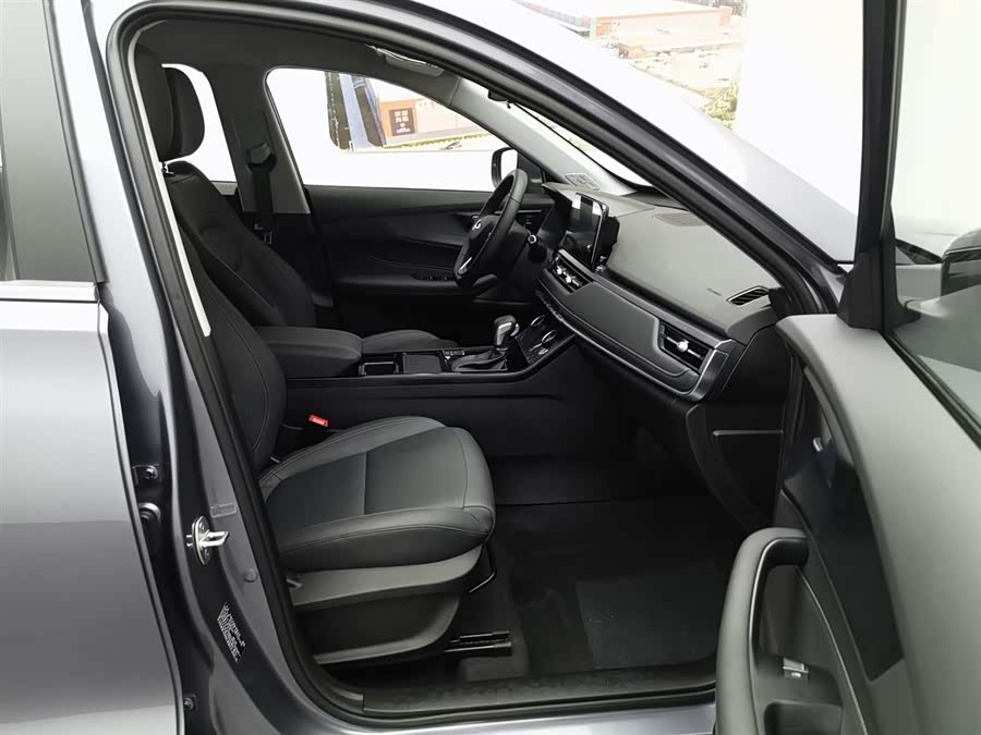 Chery Tiggo 5x 2025 — фото 23