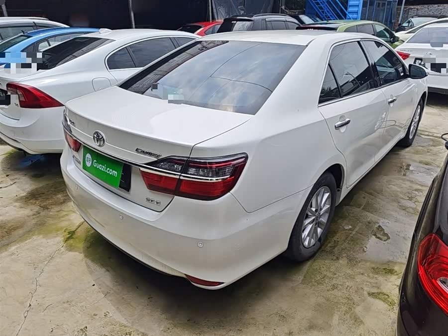 Toyota Camry 2016