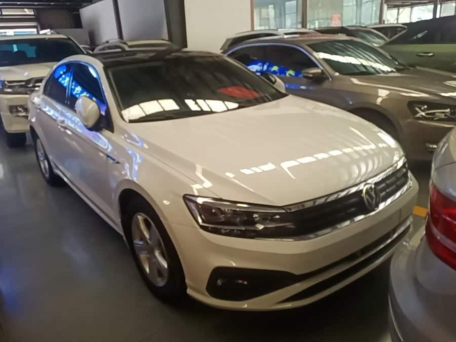 Volkswagen Lamando 2021