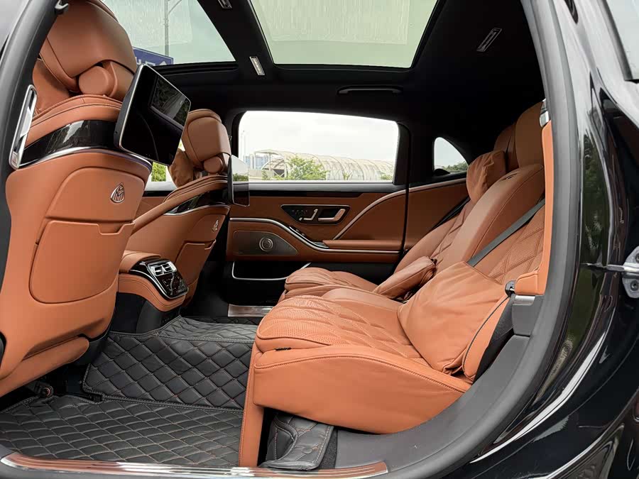 Mercedes-Benz Maybach S-Class 2021 — фото 16