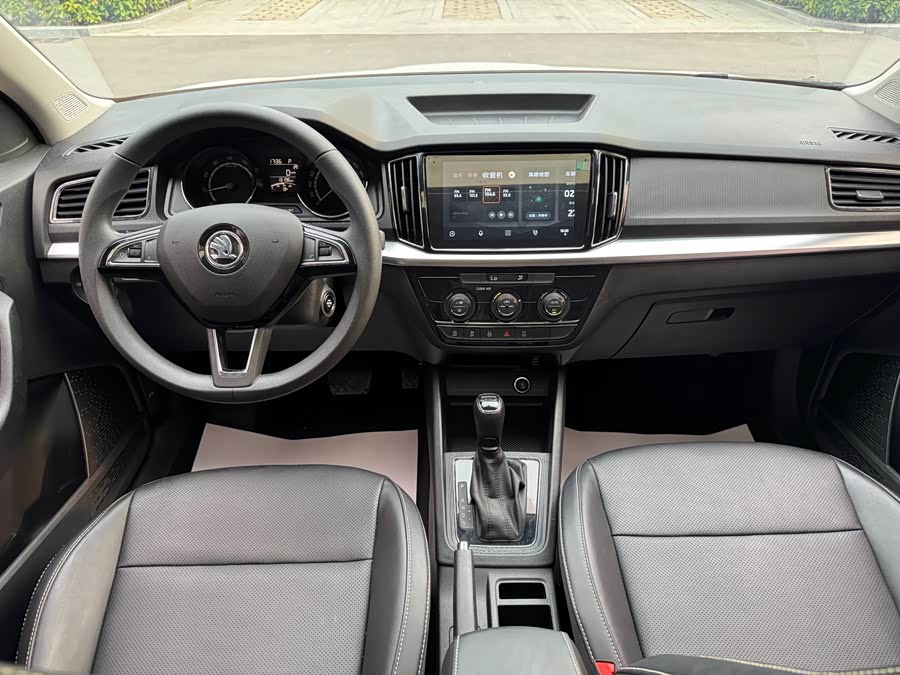 Skoda Kamiq 2023 — фото 19