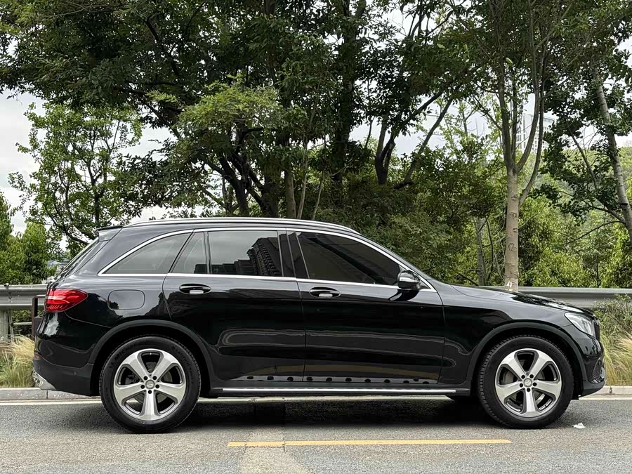 Mercedes-Benz GLC 2016