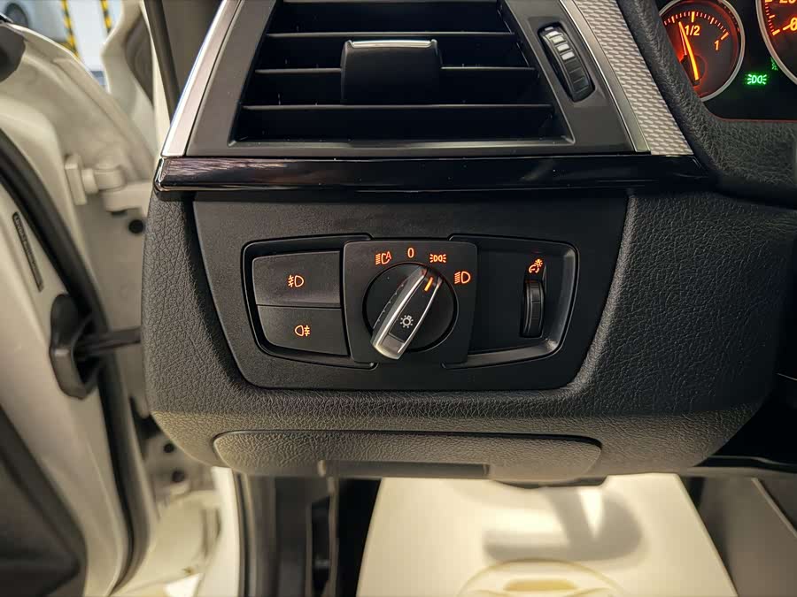 BMW 3 Series 2017