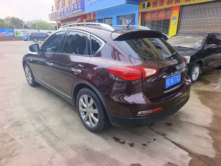 Infiniti EX 2011