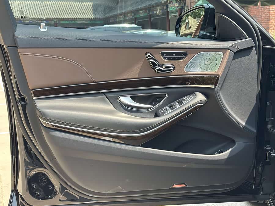 Mercedes-Benz Maybach S-Class 2019 — фото 8