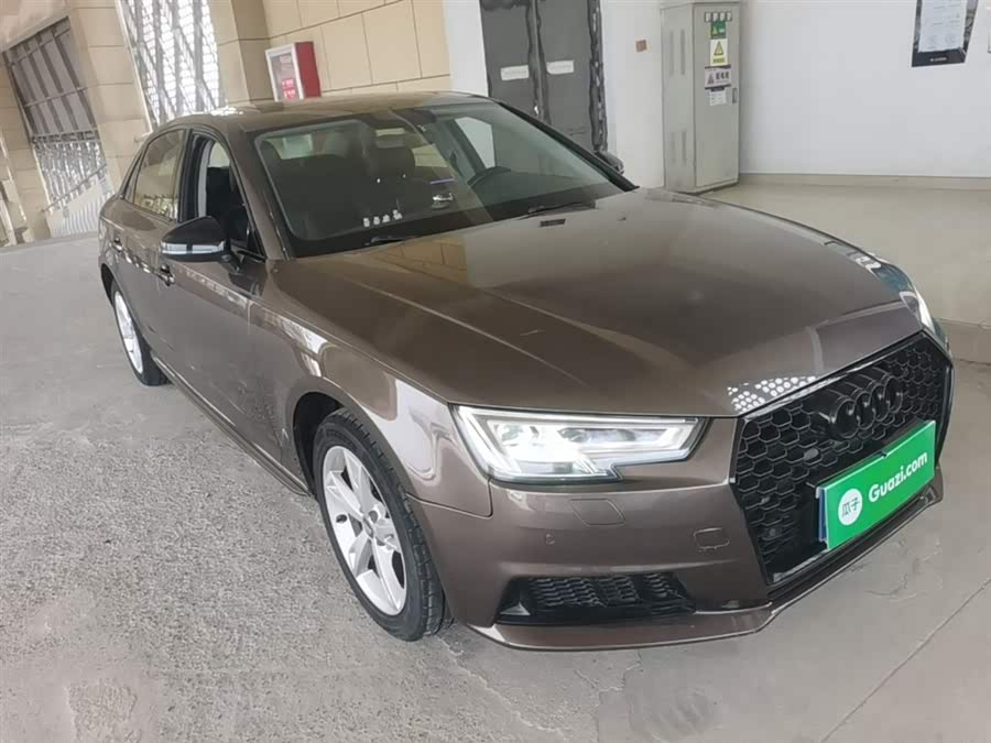 Audi A4L 2017