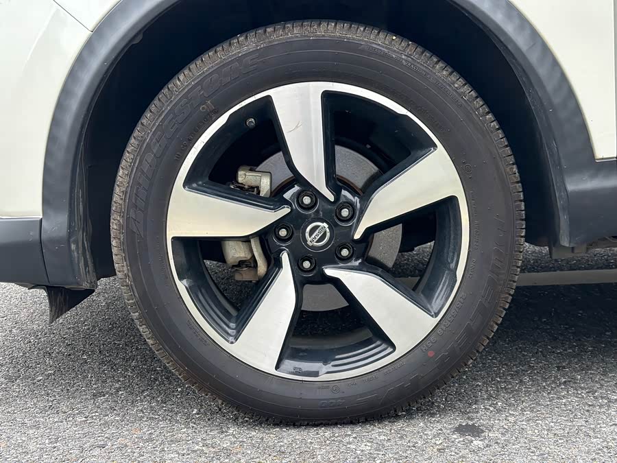 Nissan Qashqai 2017 — фото 15