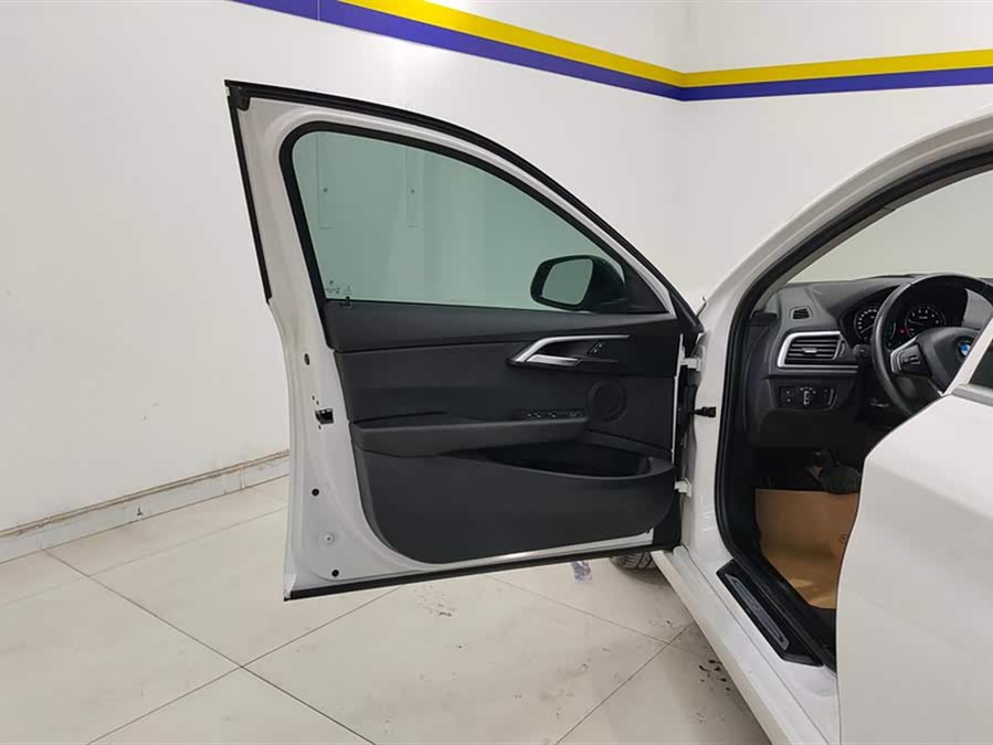 BMW 1 Series 2018
