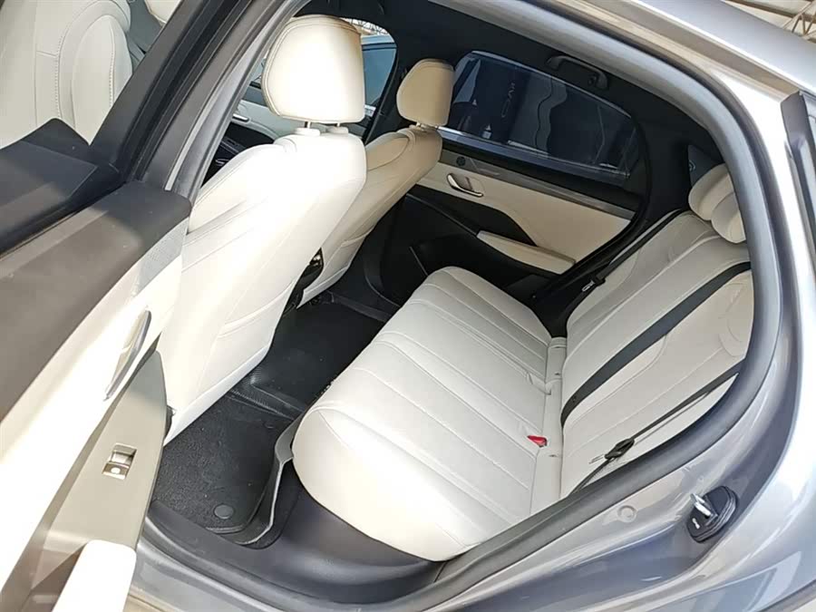 BYD Qin PLUS 2025 — фото 17
