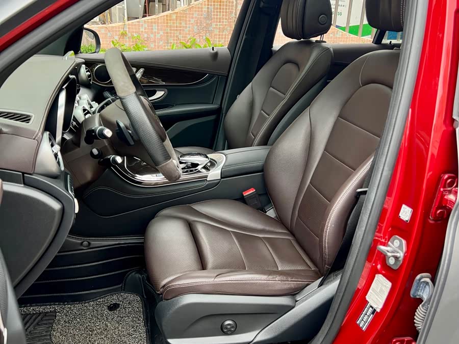 Mercedes-Benz GLC 2019