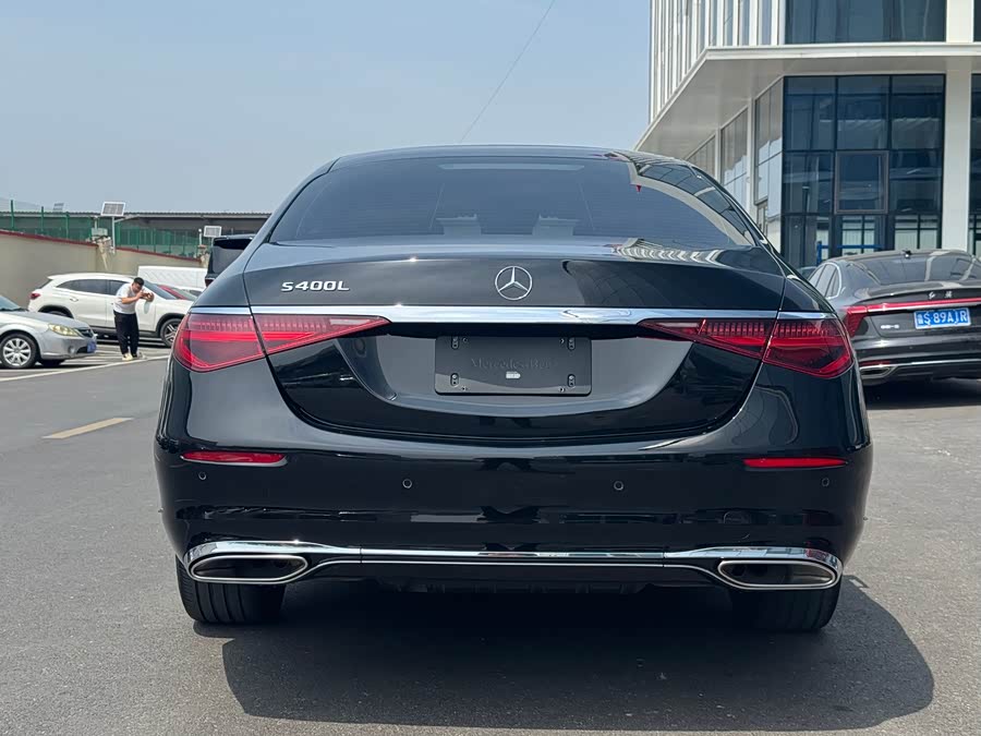Mercedes-Benz S-Class 2021