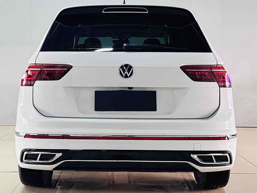 Volkswagen Tiguan L 2024