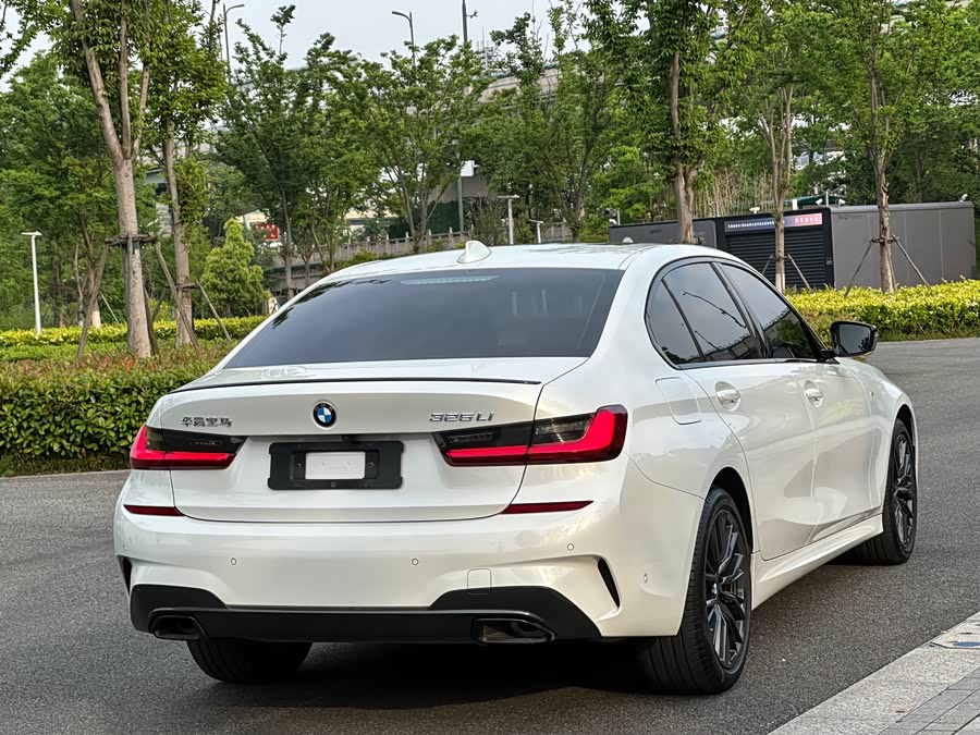 BMW 3 Series 2022