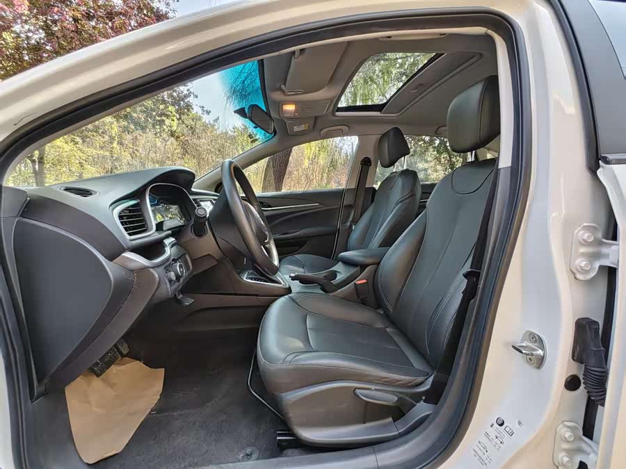Buick Excelle 2021