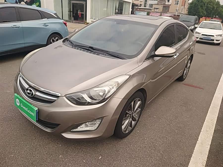 Hyundai Elantra Langdong 2015