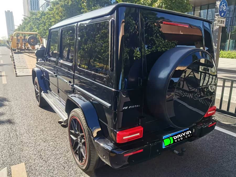 Mercedes-Benz G-Class 2010