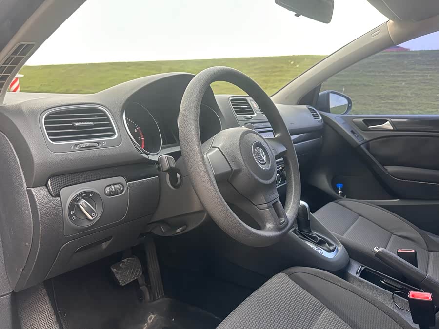 Volkswagen Golf 2011