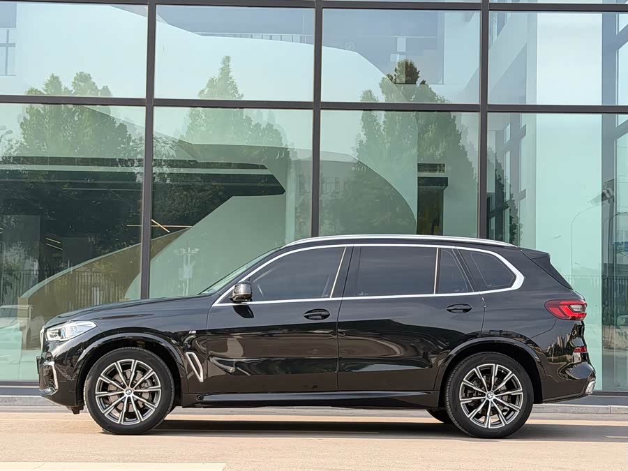 BMW X5 2022